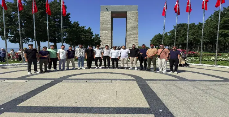 ŞANLIURFALI GENÇLER BURSA VE ÇANAKKALE’Yİ GEZDİ