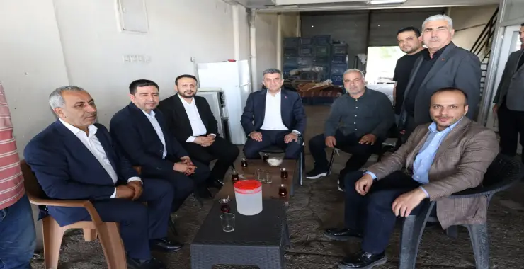 BAŞKAN GÜNBEGİ HAL ESNAFINI ZİYARET ETTİ