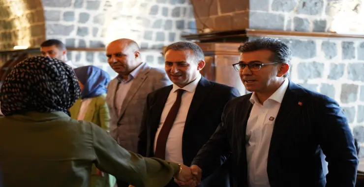 Başkan Bucak Vatandaşlarla Bayramlaştı