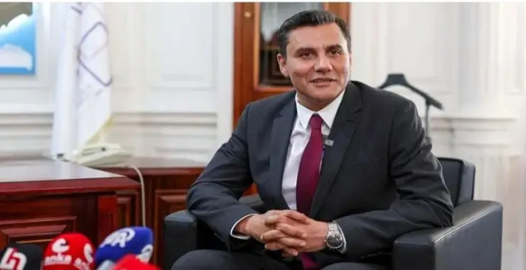 Başkan Zeyrek, elektrik akımına kapıldı