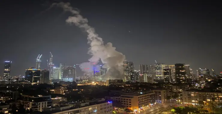 İran’dan İsrail’e misilleme: Tel Aviv’e yüzlerce füze fırlatıldı