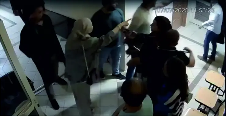 Kadın Avukata yönelik şiddet kamerada