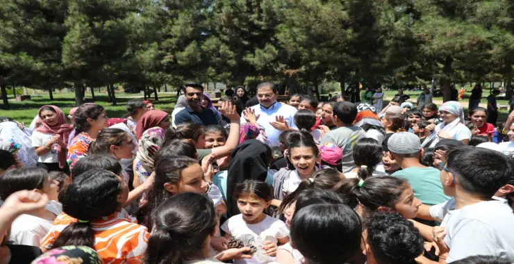 BAŞKAN CANPOLAT, TÜGVA YAZ OKULU AİLE PİKNİĞİ’NE KATILDI