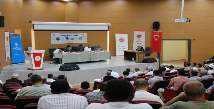 ŞANLIURFA’DA AYET VE HADİS EZBERLEME BÖLGE YARIŞMASI
