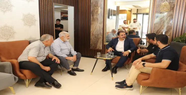 BAŞKAN CANPOLAT HALKLA İÇ İÇE