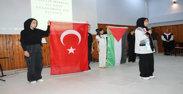ŞANLIURFALI ÖĞRENCİLER, FİLİSTİNLİ ÇOCUKLARI UNUTMADI