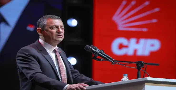 Özgür Özel: Gürsel Tekin’i ihraç ettik