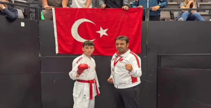 BASEL’DE’Kİ KARATE TURNUVASINDA ŞANLIURFALI SPORCU 5. OLDU