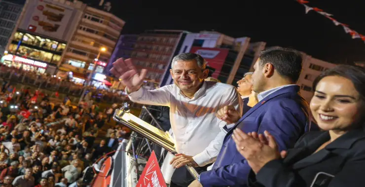 Özgür Özel: Emekliyi ezeni, milleti ezeni affetmeyeceğiz