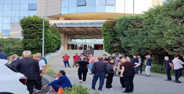 CHP’li Bayrampaşa Belediyesi’ne operasyon: Başkan dahil 48 kişi gözaltında