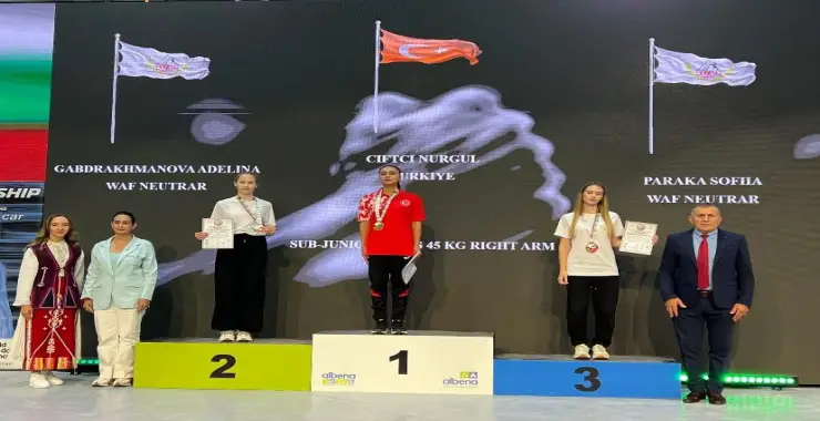 Viranşehir’in Altın Kızı Nurgül Çiftçi Dünya Şampiyonu!