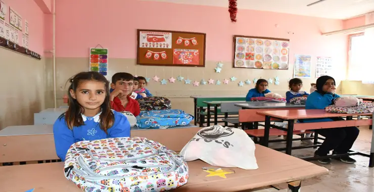 Siverek’te eğitim desteği sürüyor