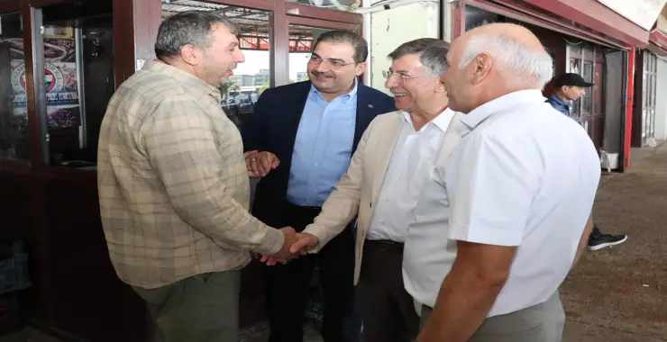 BAŞKAN CANPOLAT VE VEKİL CEVHERİ’DEN HAL PAZARI ESNAFINA ZİYARET