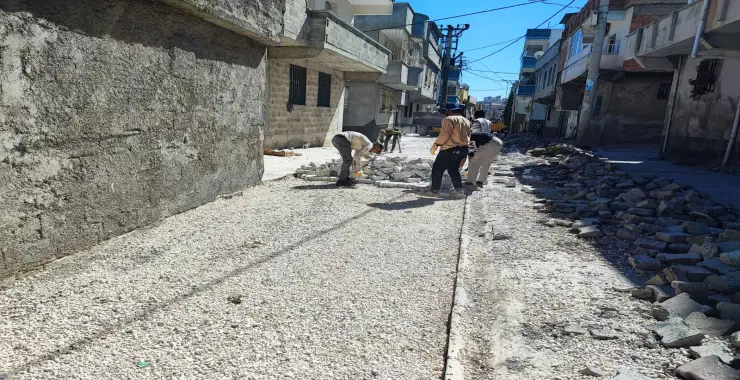 EYYÜBİYE’DE ÜST YAPI SEFERBERLİĞİ DEVAM EDİYOR
