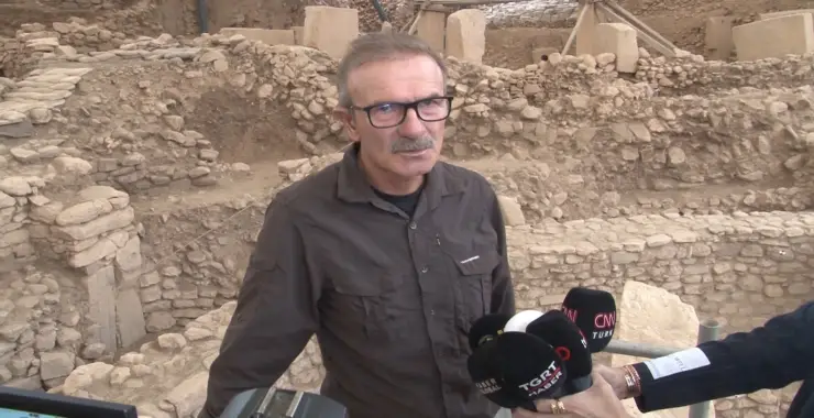 GÖBEKLİTEPE’DE YENİ YAPILAR KEŞFEDİLDİ: KONUT OLABİLECEK DÖRTGEN PLANLI YAPILAR TESPİT EDİLDİ