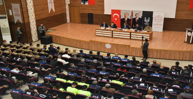 VALİ ŞILDAK “AMACIMIZ OLAY OLMADAN ÖNLEMEK”