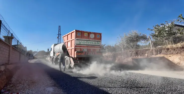 KARAKÖPRÜ’DE YOLLAR KIŞA HAZIRLANIYOR