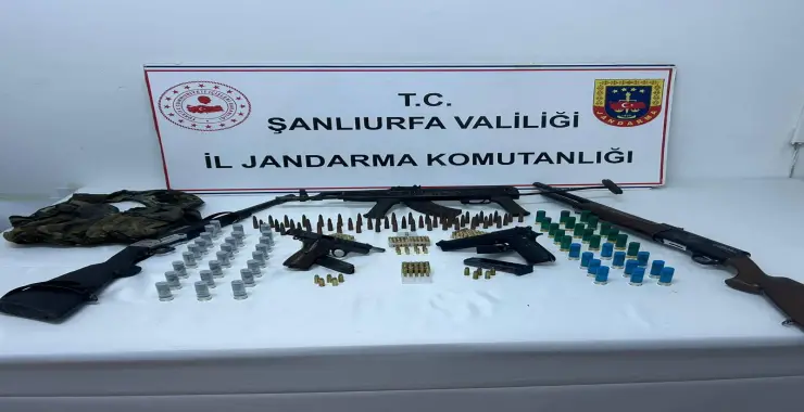 JANDARMA’DAN KAÇAK SİLAH OPERASYONU