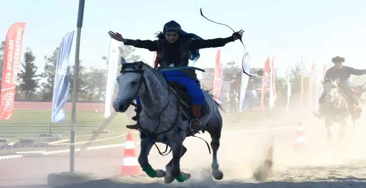 GEÇMİŞTEN GELECEĞE ATA SPORLARI