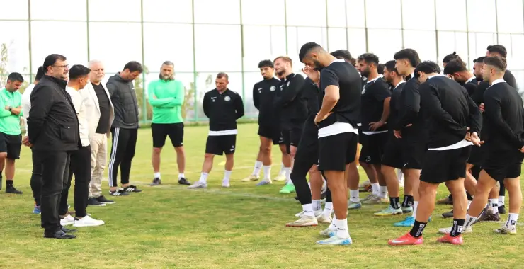 Saraçoğlu futbolculara moral verdi