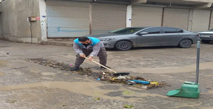 Hilvan Belediyesi’nden Sağanak Yağışlara Karşı Etkin Mücadele