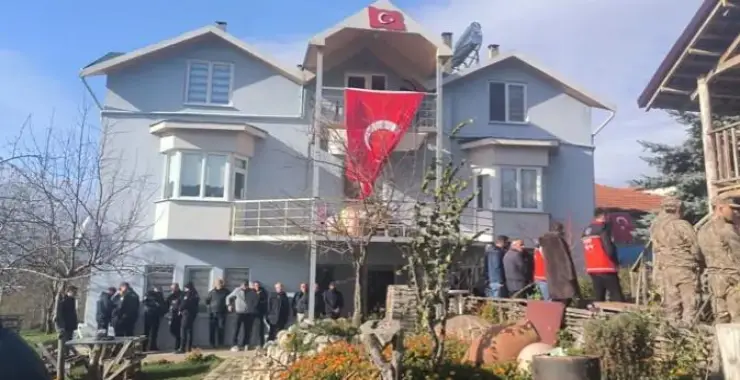 Uyuşturucu baskınında çatışmada bir polis şehit oldu