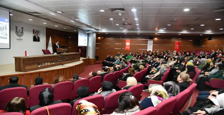 VALİ ŞILDAK “URFA’NIN GELECEĞİNDE KADINLARIMIZ DAHA ÇOK ROL ALMALI”