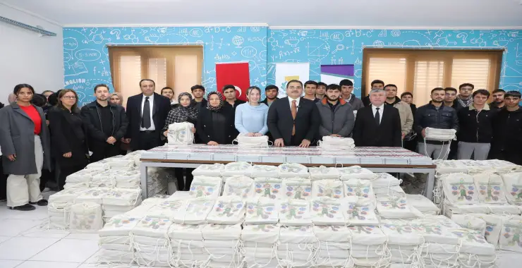 BAŞKAN CANPOLAT’TAN ÜNİVERSİTE ADAYLARINA BÜYÜK DESTEK