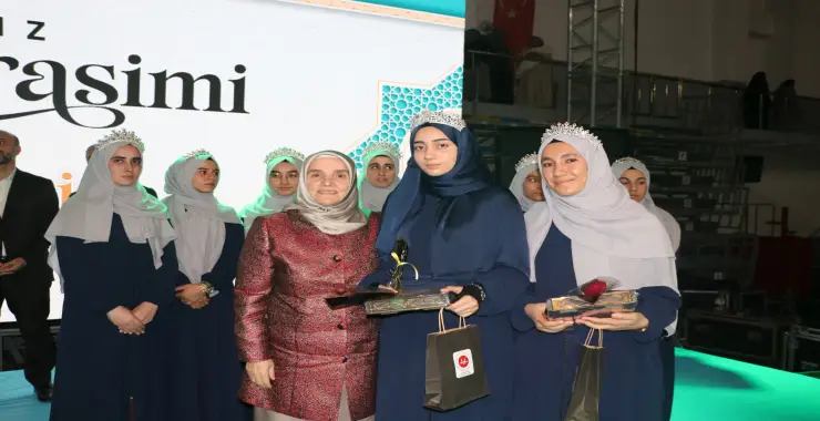 PAYGAMBERLER ŞEHRİ URFA’DA 571 ÖĞRENCİ HAFIZ OLDU