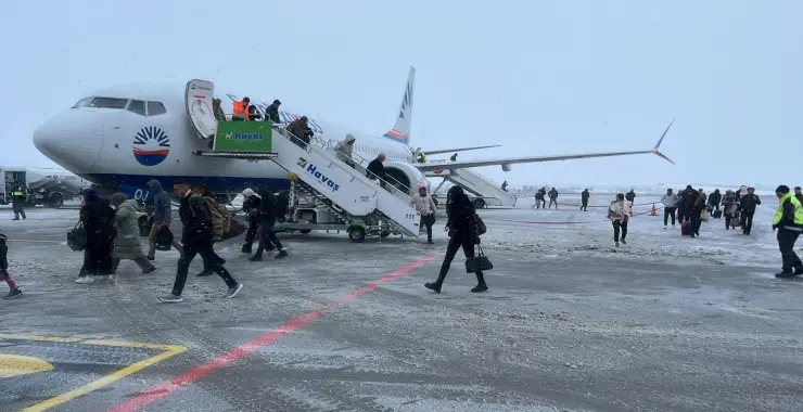 GAP Havalimanı’nda Kar Engeli Yok: Uçuşlar Aksamadan Sürüyor