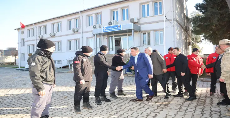 BAŞKAN ÖZYAVUZ VE MİLLETVEKİLİ ÖZYAVUZ HALİL GÜNDÜZ İÇİN YETKİLİLERDEN BİLGİ ALDI 