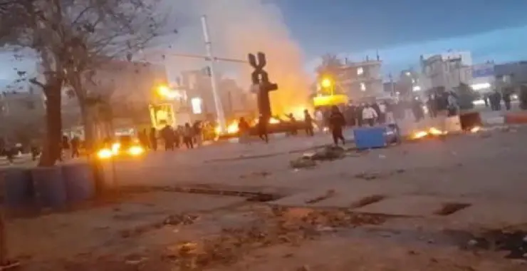 İran’da protestolarda ölenlerin sayısı 35’e yükseldi