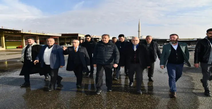 VALİ ŞILDAK’TAN ESNAFA GEÇMİŞ OLSUN ZİYARETİ