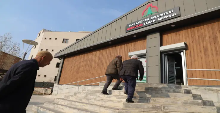 KARAKÖPRÜ’DE EMEKLİLERE DEĞER VEREN MERKEZ