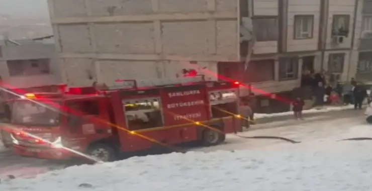 Şanlıurfa’da Apartman Yangını: Maddi Hasar Oluştu