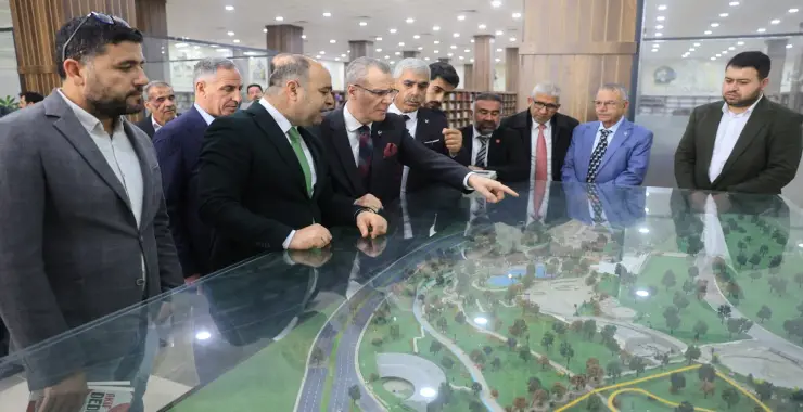 OSMANAĞAOĞLU’NDAN KARAKÖPRÜ MERKEZ KÜTÜPHANESİ’NE ZİYARET