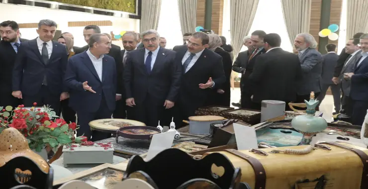 HALİLİYE’DE 8 MART’A ÖZEL EL EMEĞİ SERGİSİ AÇILDI