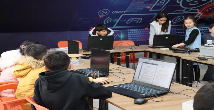 KARAKÖPRÜ’NÜN MİNİK MUCİTLERİ TEKNOFEST’E HAZIRLANIYOR