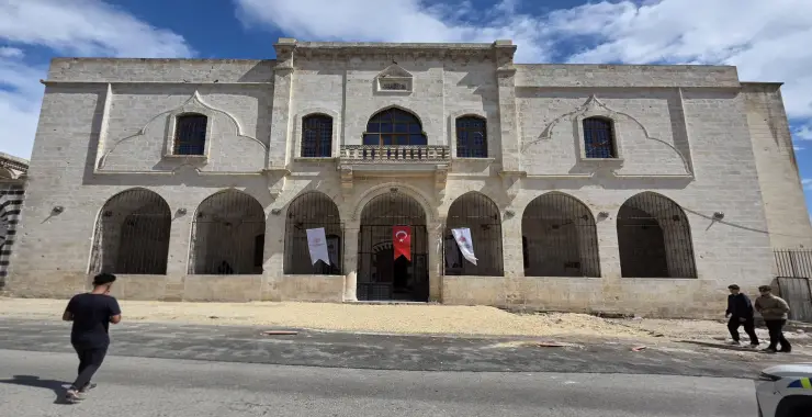 Tarihi Selahattin Eyyubi Camii İbadete Açıldı
