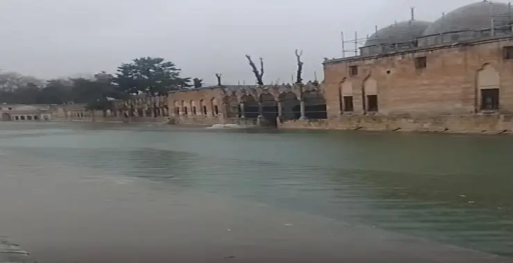 Balıklıgöl Taştı: Sağanak Yağış Şanlıurfa’da Etkisini Sürdürüyor