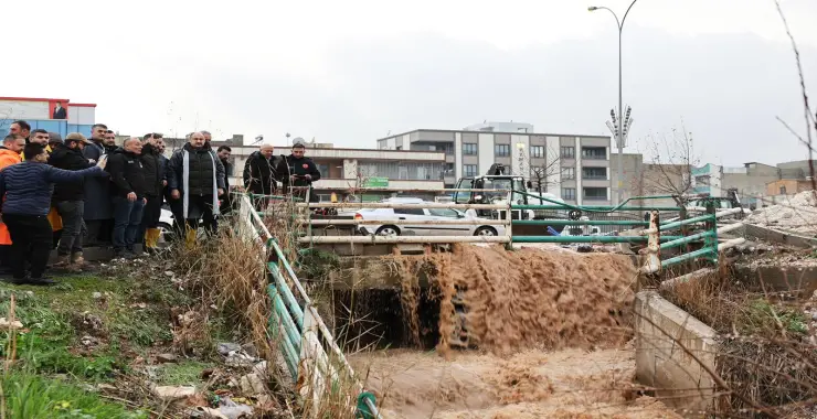Şanlıurfa’da Sağanak Yağış Sonrası Ekipler Sahaya İndi