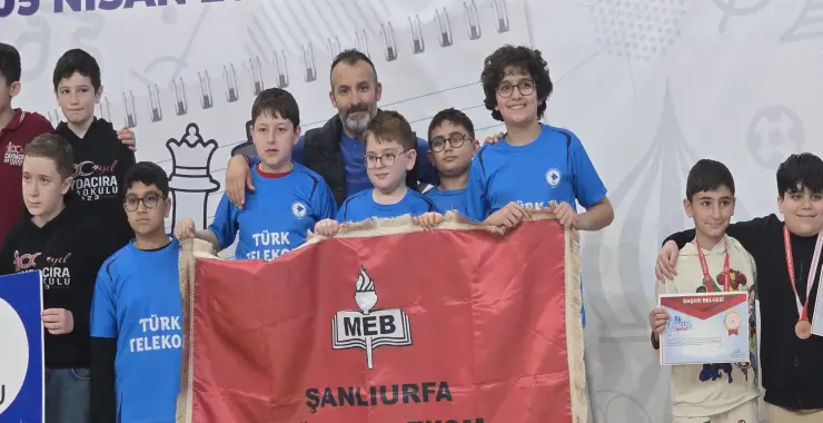 Türk Telekom Ortaokulu Satranç Takımı Türkiye Finallerinde
