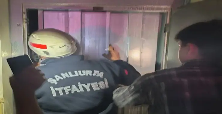 Şanlıurfa’da Asansörde Mahsur Kalan 3 Çocuk Kurtarıldı