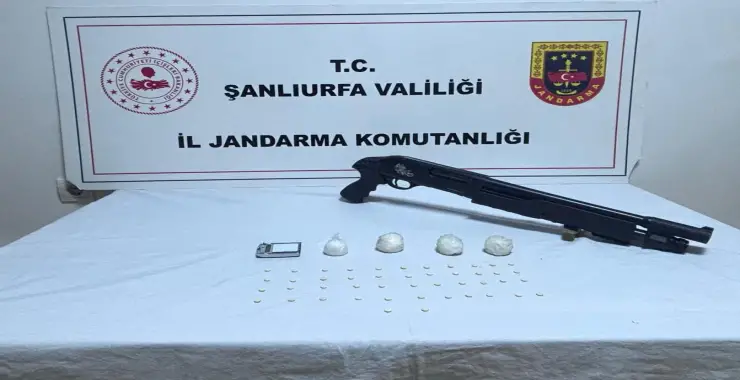 Şanlıurfa’da Narkotik Operasyonu: Uyuşturucu ve Silah Ele Geçirildi
