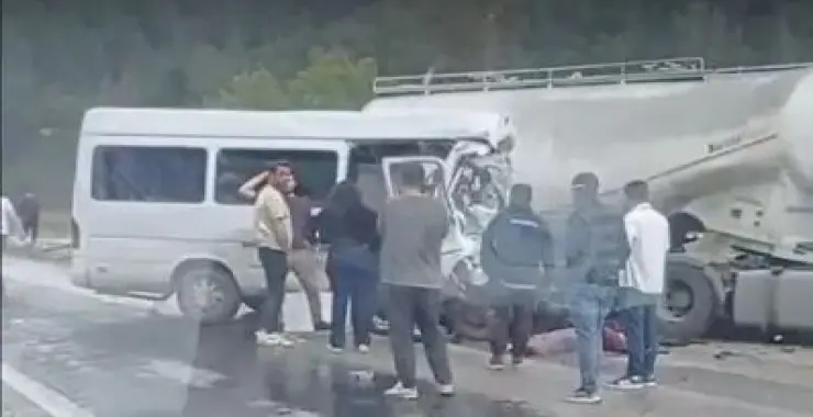 Isparta-Antalya karayolunda feci kaza: 6 ölü