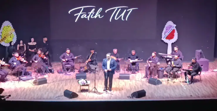 Fatih Tut’tan Urfalıları Coşturan Konser  