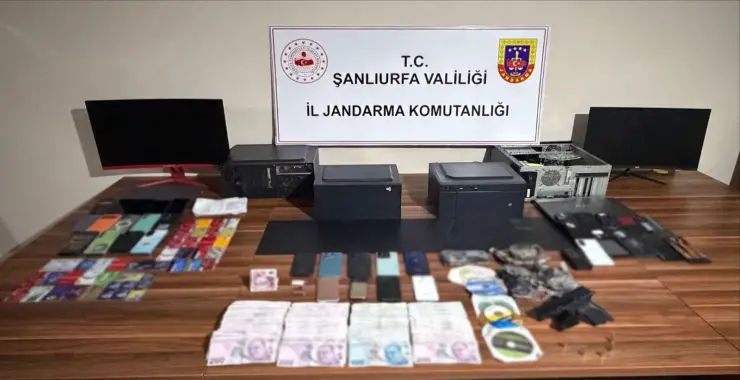 Siverek’te Siber Dolandırıcılık Operasyonu: 14 Şüpheliye İşlem