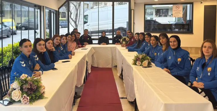 Yazmacı’dan Güneşin Çocukları’na Tebrik: “Azmin En Güzel Örneği”