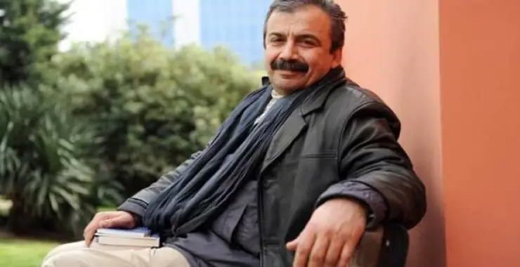 SIRRI SÜREYYA ÖNDER BIR YIL ÖNCE BUGÜN ARAMIZDAN AYRILDI