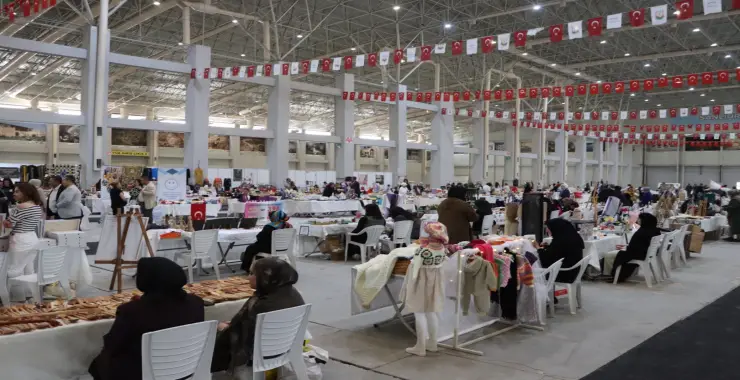 KARAKÖPRÜ’DE KADIN EMEĞİ FESTİVALİ COŞKUSU BAŞLADI